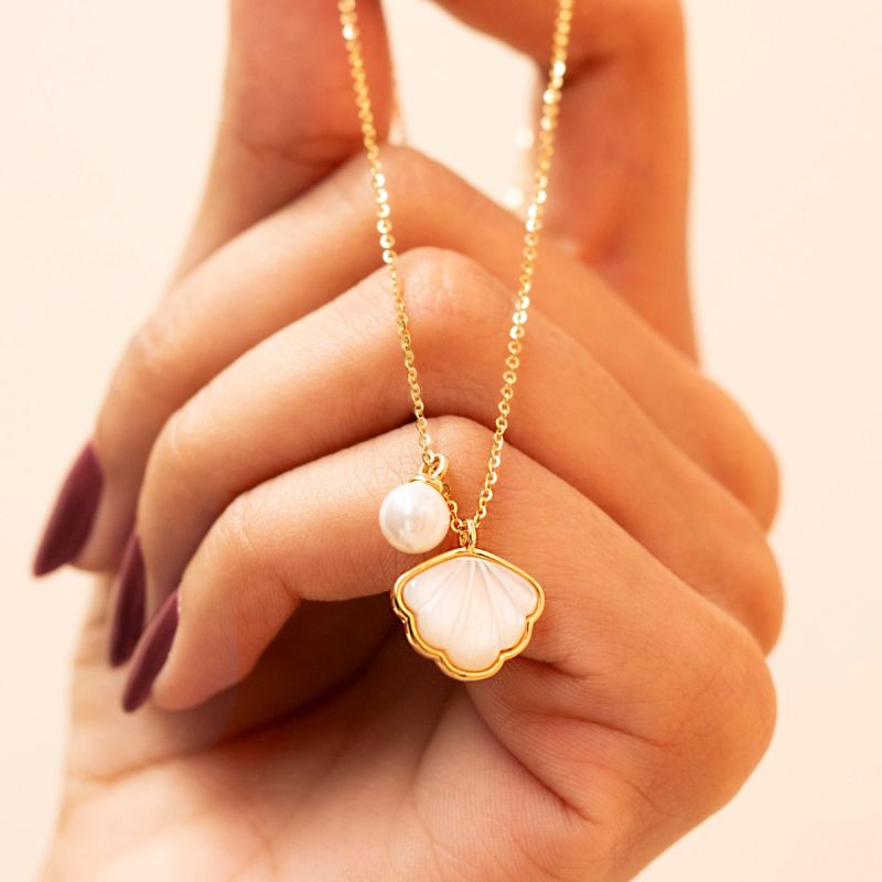 Boho Seashell Charm Silver Chain Pendant