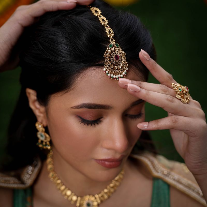 Graceful Heritage Mangtika