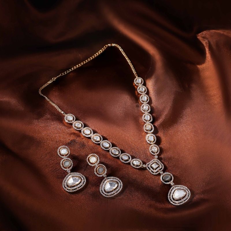 Party Delight Necklace Set