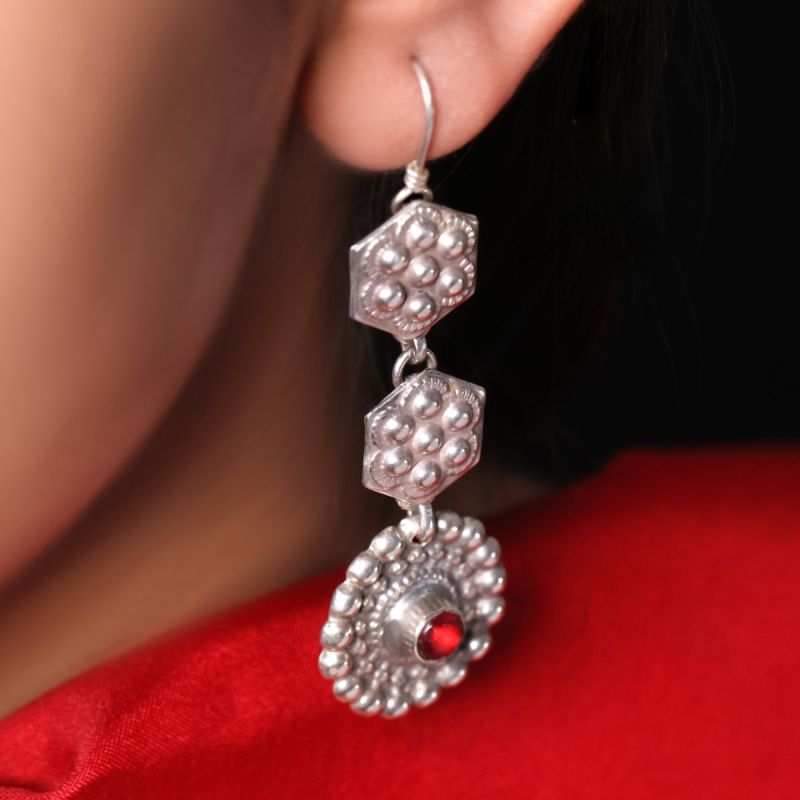 Bloomed Trio Oxidized Silver Danglers